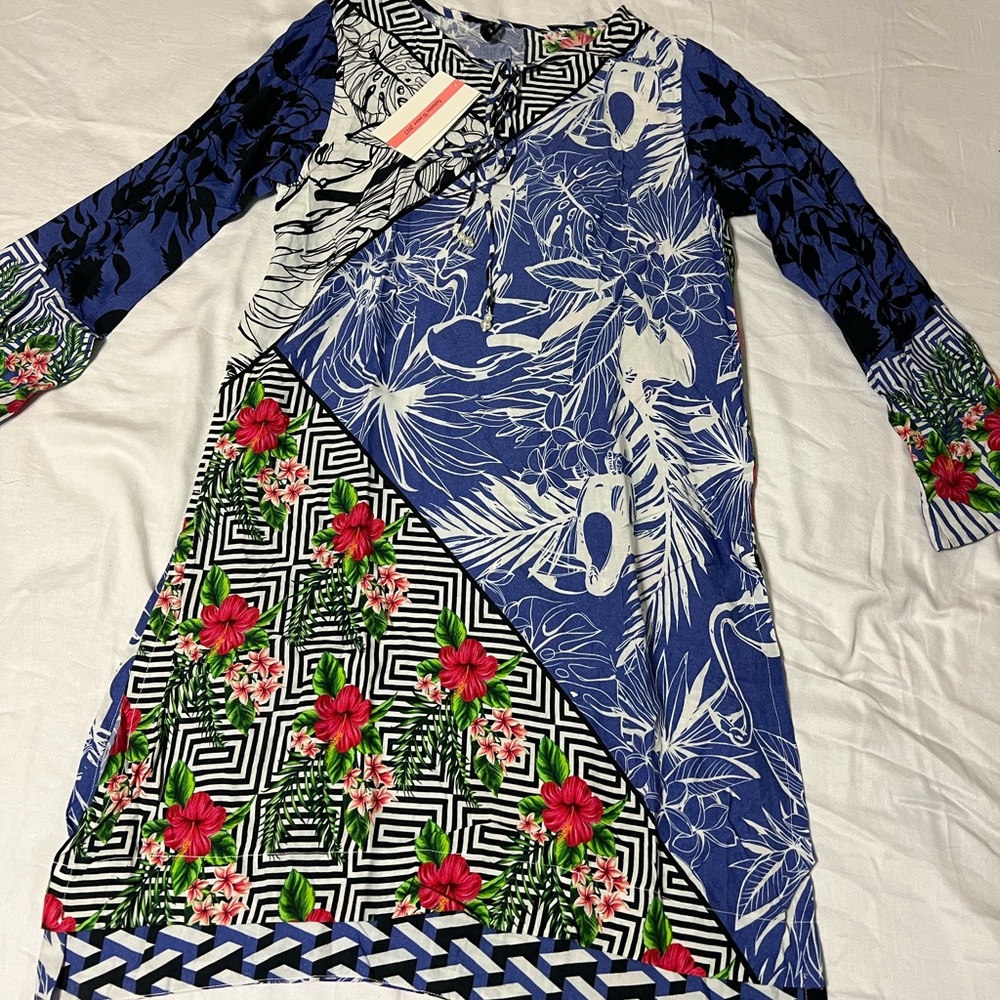 NWT - Pakistani Indian designer kurta kameez shirt
